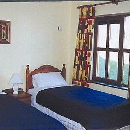 Garrylucas Kinsale Coastal Cottages מראה חיצוני תמונה